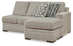 Calnita Sectional