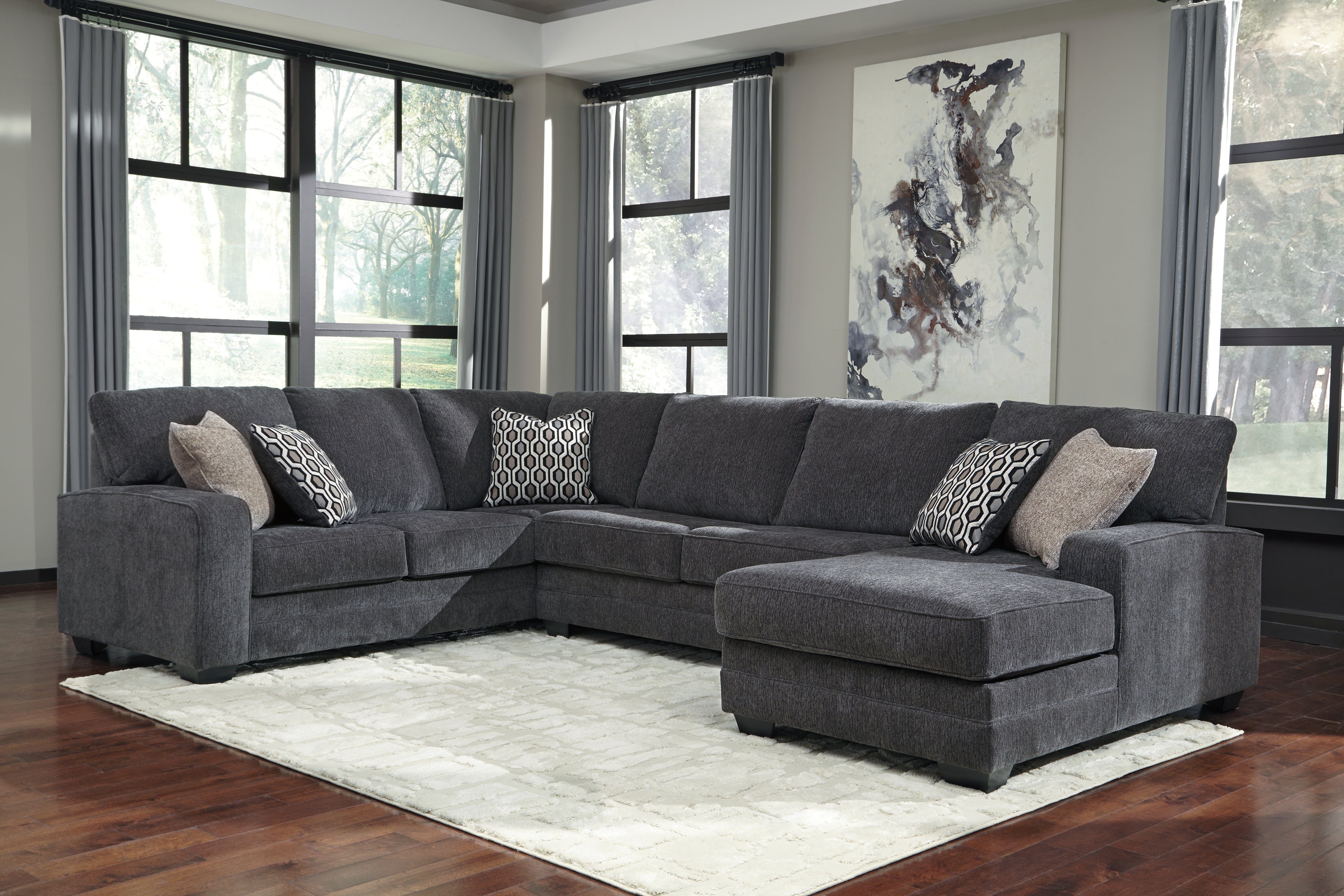 Family Deals Furniture - Ashley Furniture - Tracling Sectional - RAF 3-Piece Sectional with Chaise / Slate - 72600S1