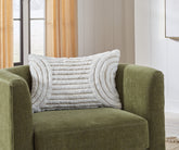 Family Deals Furniture - Ashley Furniture - Farissen Pillows - Pillow (4/CS) / White/Tan - A1001062