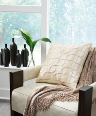 Family Deals Furniture - Ashley Furniture - Kydner Pillows - Pillow (4/CS) / White/Black - A1001107