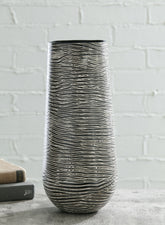 Family Deals Furniture - Ashley Furniture - Fynn Vase - Vase / Antique Gray - A2000515