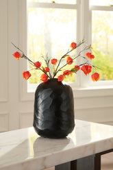 Family Deals Furniture - Ashley Furniture - Ryanford Vase - Vase / Black - A2000718