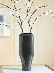 Family Deals Furniture - Ashley Furniture - Kierlain Vase - Vase / Gray/Black - A2000809