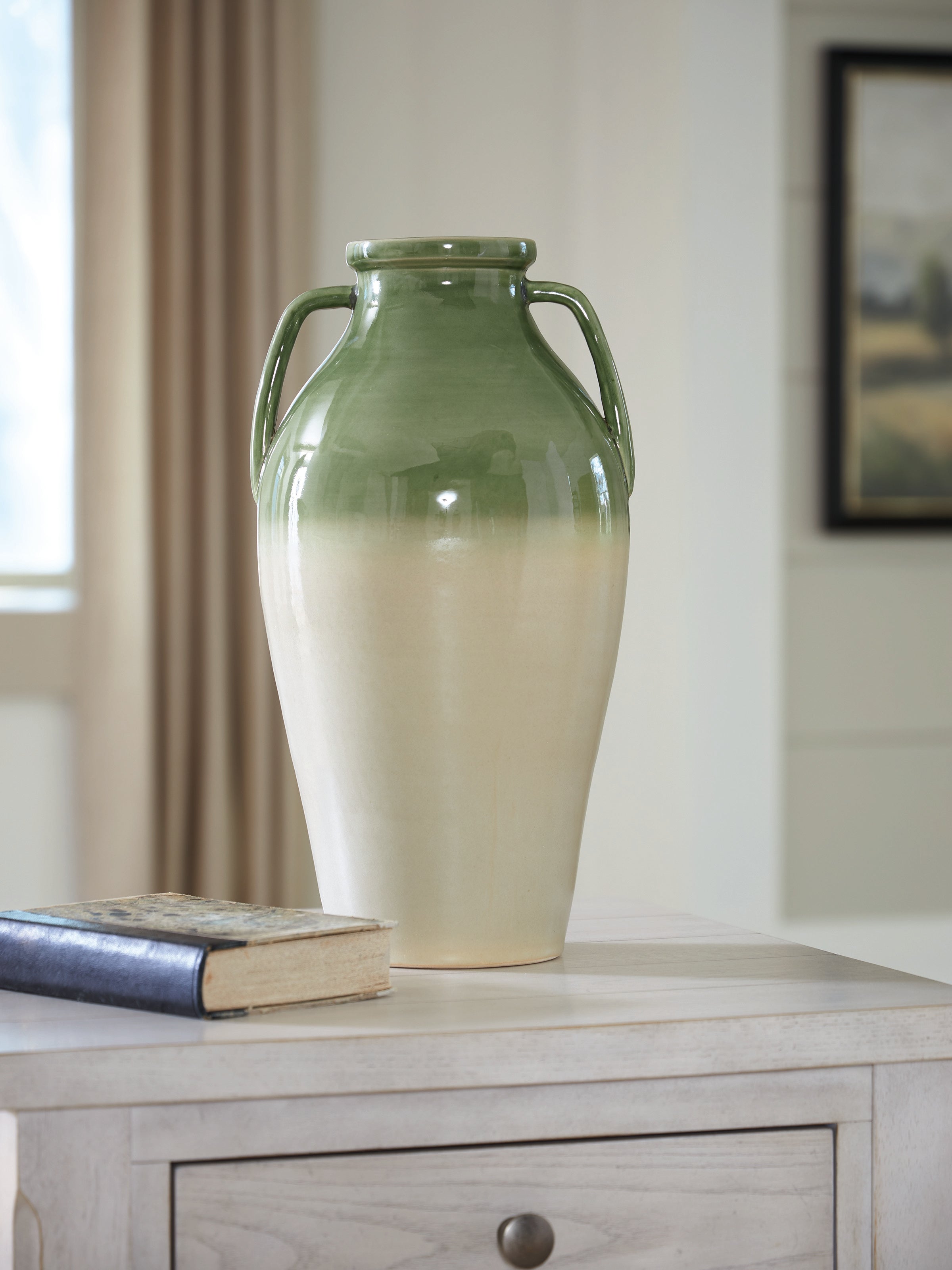Family Deals Furniture - Ashley Furniture - Andorbury Vase - Vase - A2000914