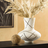 Family Deals Furniture - Ashley Furniture - Brockford Vase - Vase - A2000949