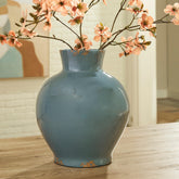 Family Deals Furniture - Ashley Furniture - Giliburgh Vase - Vase - A2000958