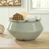 Family Deals Furniture - Ashley Furniture - Wittbell Bowl - Bowl - A2000960