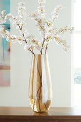 Family Deals Furniture - Ashley Furniture - Rhettman Vase - Vase / Amber - A2900006