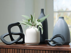 Family Deals Furniture - Ashley Furniture - Leithick Accessory Set (Set of 5) - Accessory Set (5/CN) / Black/Tan/Gray - A2C00211