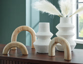 Family Deals Furniture - Ashley Furniture - Maddwarth Accessory Set (Set of 5) - Accessory Set (5/CN) / White/Natural Brown - A2C00214