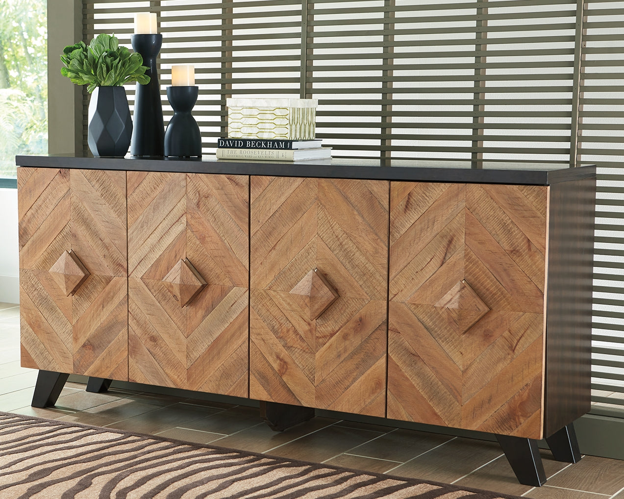 Family Deals Furniture - Ashley Furniture - Robin Ridge Accent Cabinet - Accent Cabinet / Two-tone Brown - A4000031