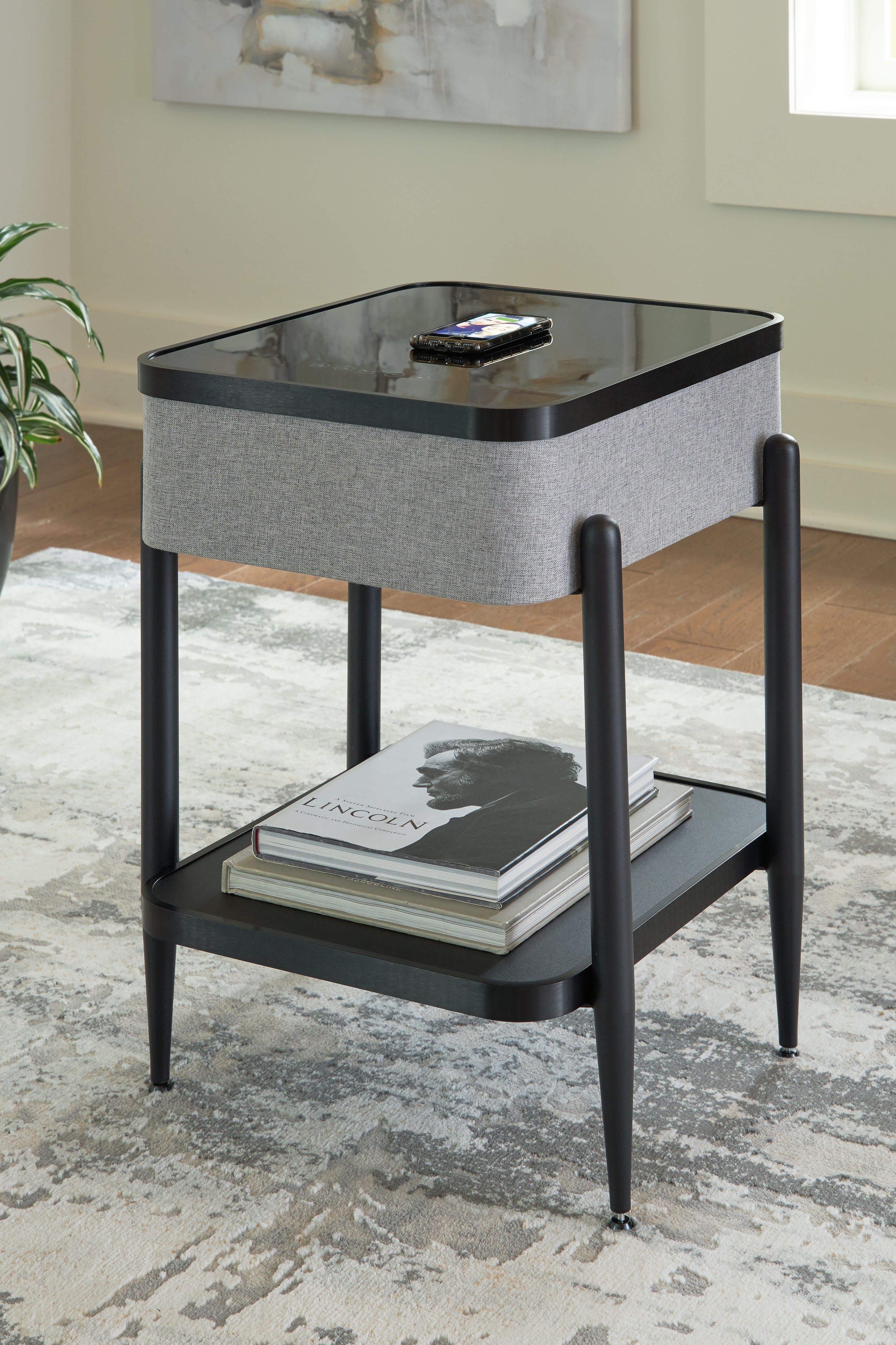 Family Deals Furniture - Ashley Furniture - Jorvalee Accent Table with Speaker - Accent Table with Speaker / Gray/Black - A4000550