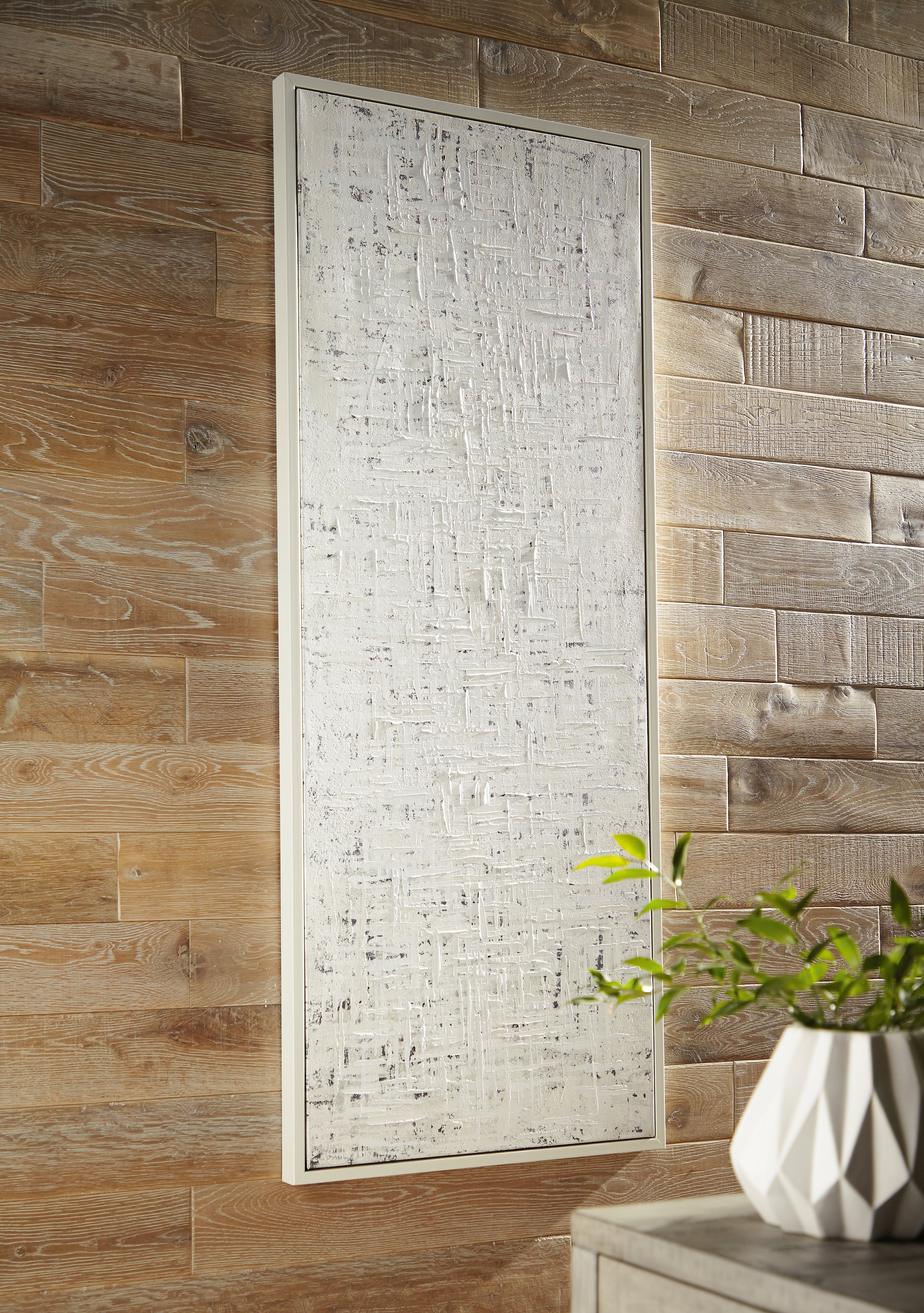 Family Deals Furniture - Ashley Furniture - Daxonport Wall Decor - Wall Art / Gray/Taupe - A8000328