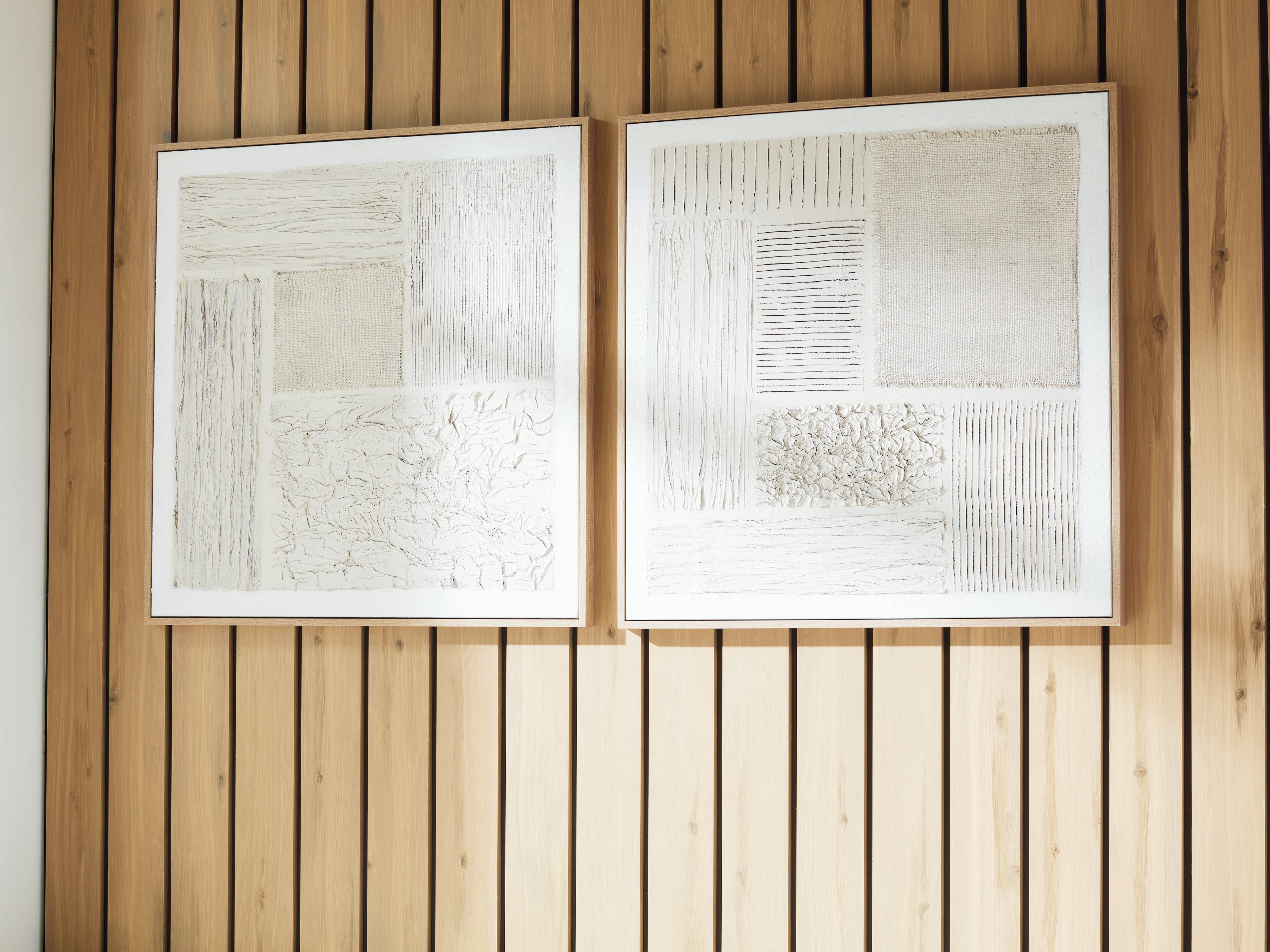 Family Deals Furniture - Ashley Furniture - Andorfield Wall Decor - Wall Art Set (Set of 2) - A8000517