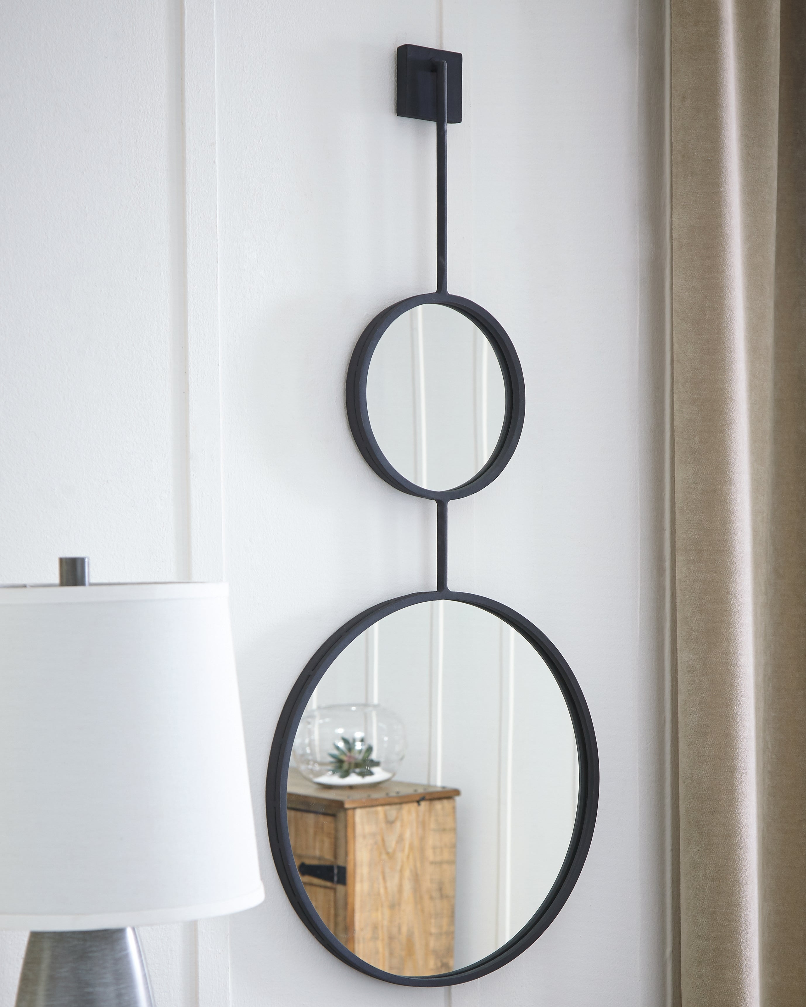 Family Deals Furniture - Ashley Furniture - Brewer Mirror - Accent Mirror / Black - A8010166