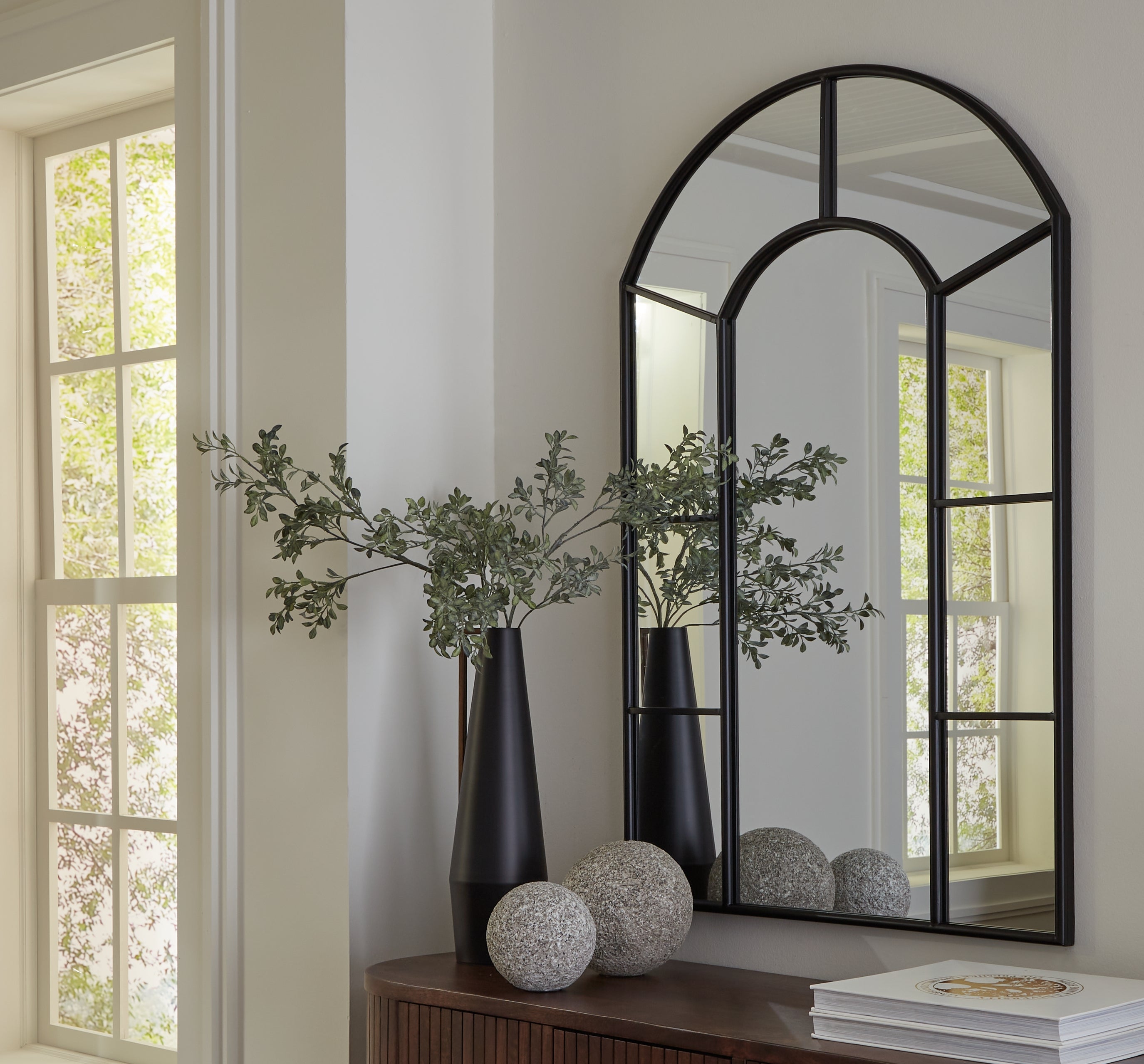 Family Deals Furniture - Ashley Furniture - Evengton Mirror - Accent Mirror / Black - A8010319