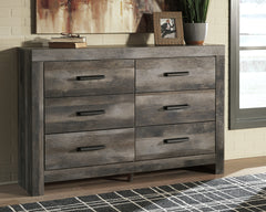 Family Deals Furniture - Ashley Furniture - Wynnlow Bedroom - Queen Upholstered Poster Bed / Gray - B440B7