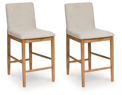 Family Deals Furniture - Ashley Furniture - Isanti Dining Room - Counter Height Barstool (Set of 2) / Light Brown - D752-124X2