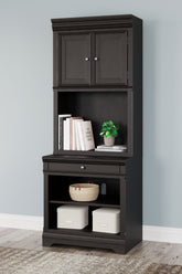 Family Deals Furniture - Ashley Furniture - Beckincreek Bookcase - Bookcase / Black - H778H7