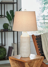 Family Deals Furniture - Ashley Furniture - Willport Lighting - Ceramic Table Lamp (Set of 2) / Off White - L177994