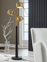 Family Deals Furniture - Ashley Furniture - Sorcha Lighting - Metal Floor Lamp (1/CN) - L206111