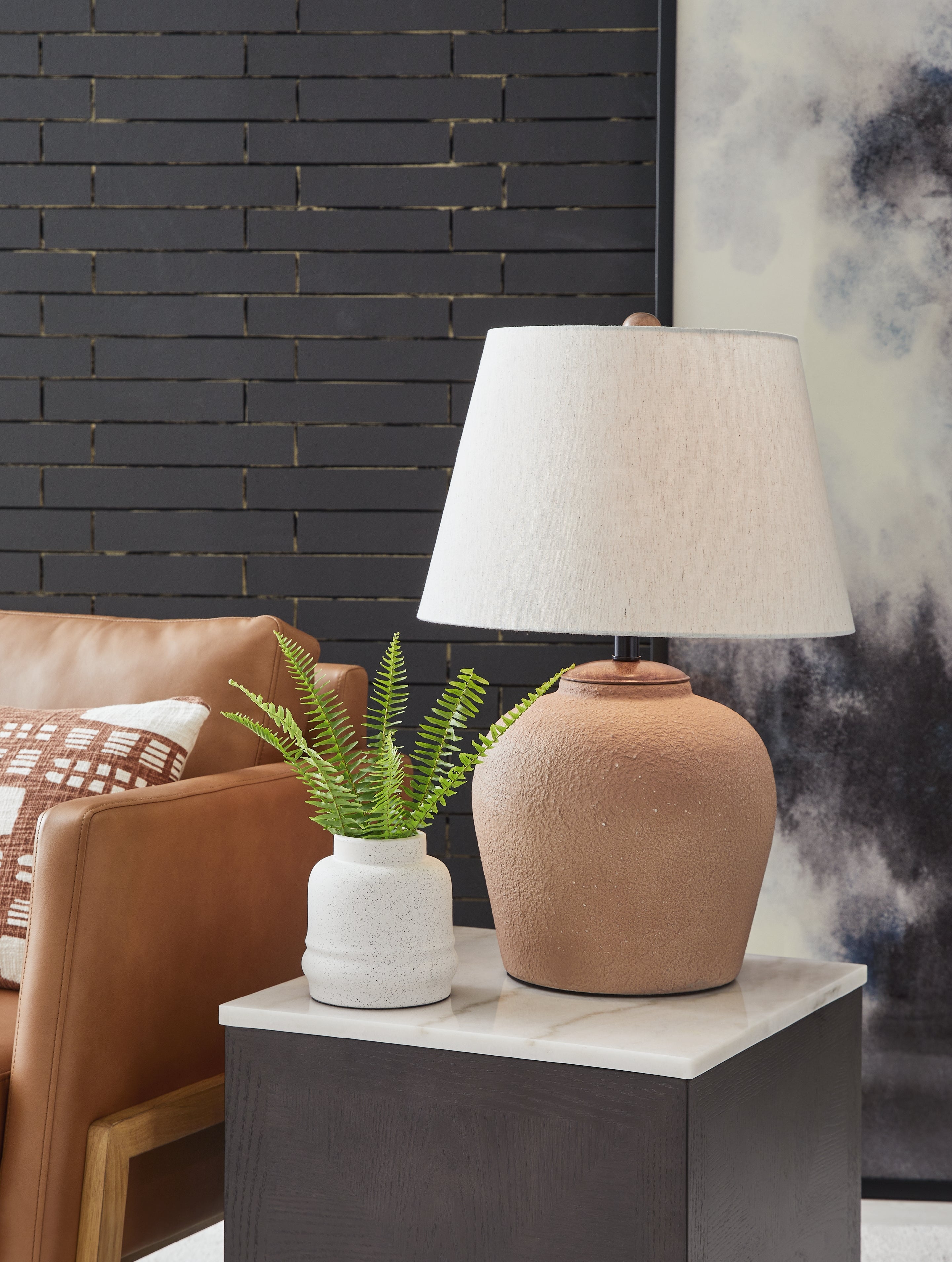 Family Deals Furniture - Ashley Furniture - Scantor Lighting - Table Lamp (Set of 2) / Rust - L207464X2