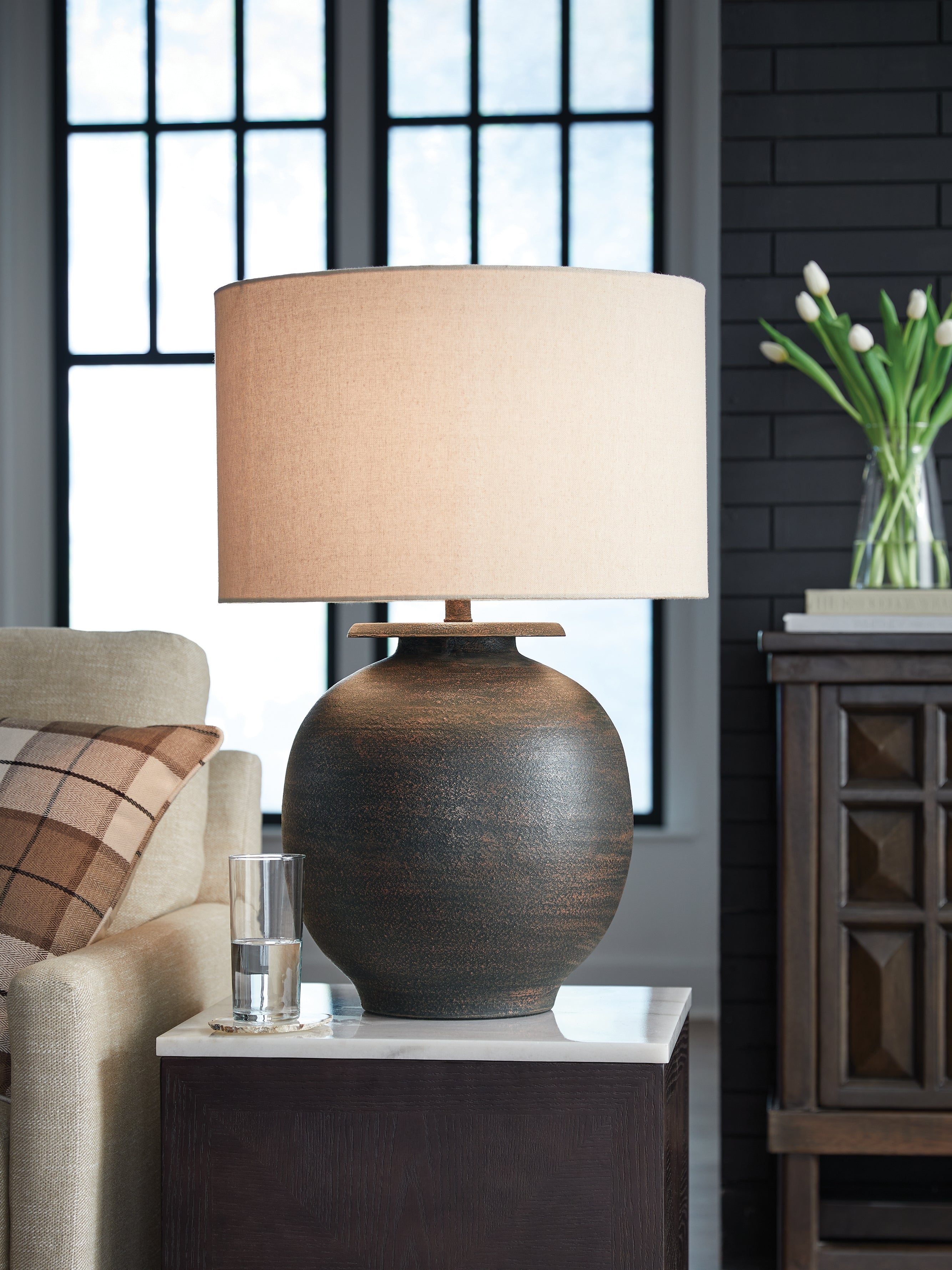 Family Deals Furniture - Ashley Furniture - Carlenbury Lighting - Metal Table Lamp (1/CN) / Antique Brown - L207574
