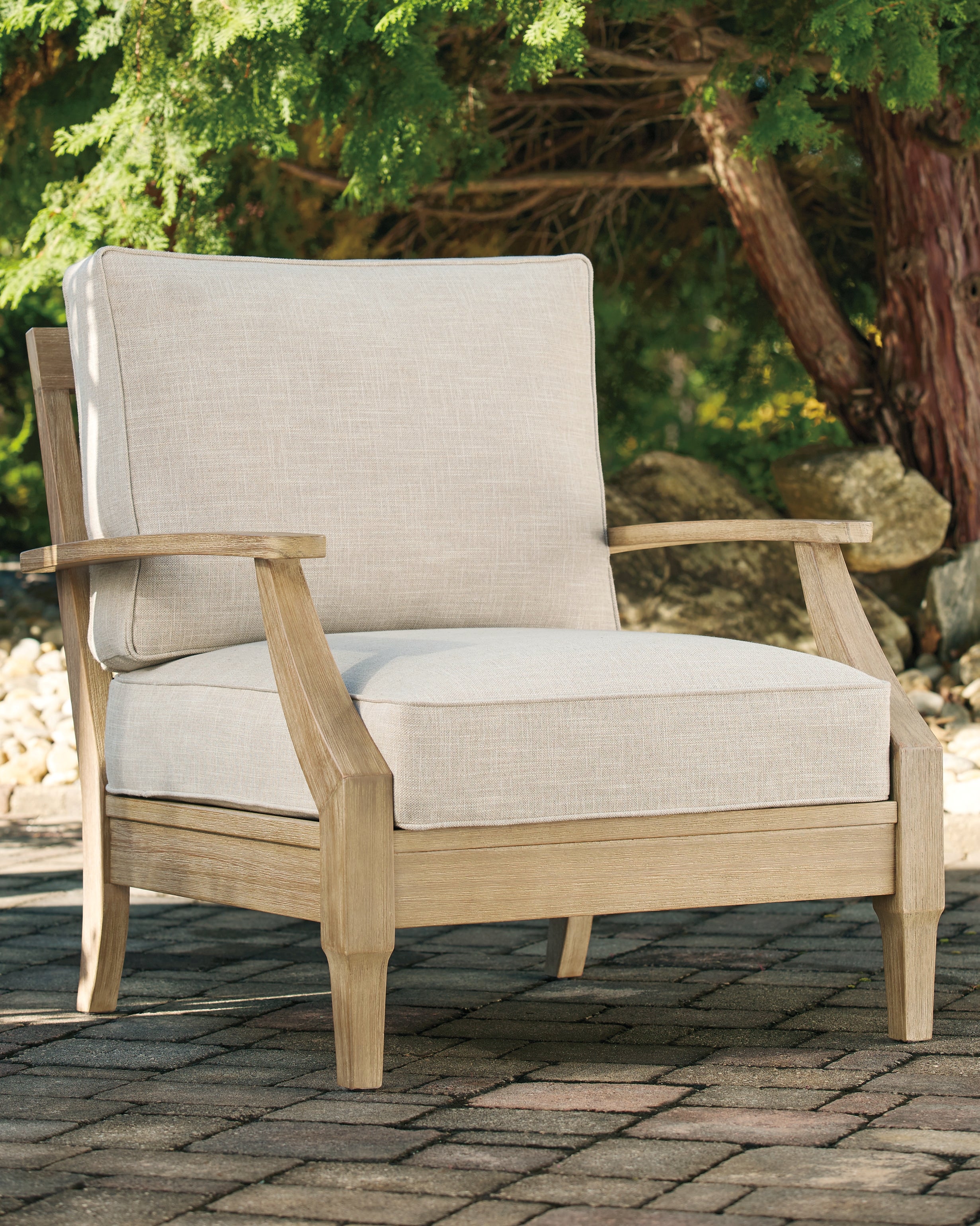 Family Deals Furniture - Ashley Furniture - Clare View Outdoor - RAF/LAF Loveseat w/CUSH (Set of 2) / Beige - P801-854