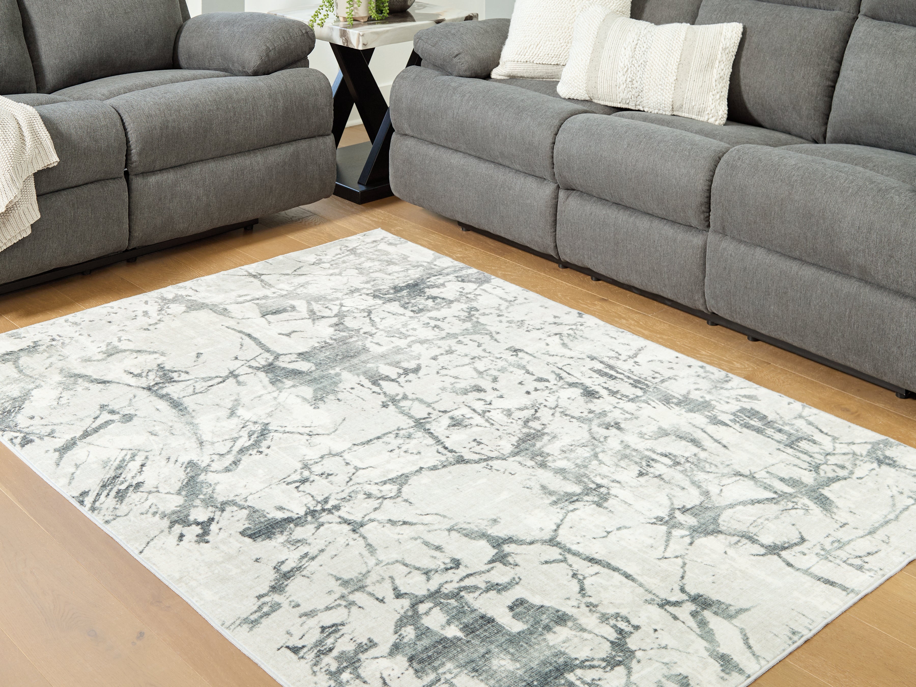 Family Deals Furniture - Ashley Furniture - Tobinbury Rug - Washable 5' x 7' Area Rug / Gray - R407422