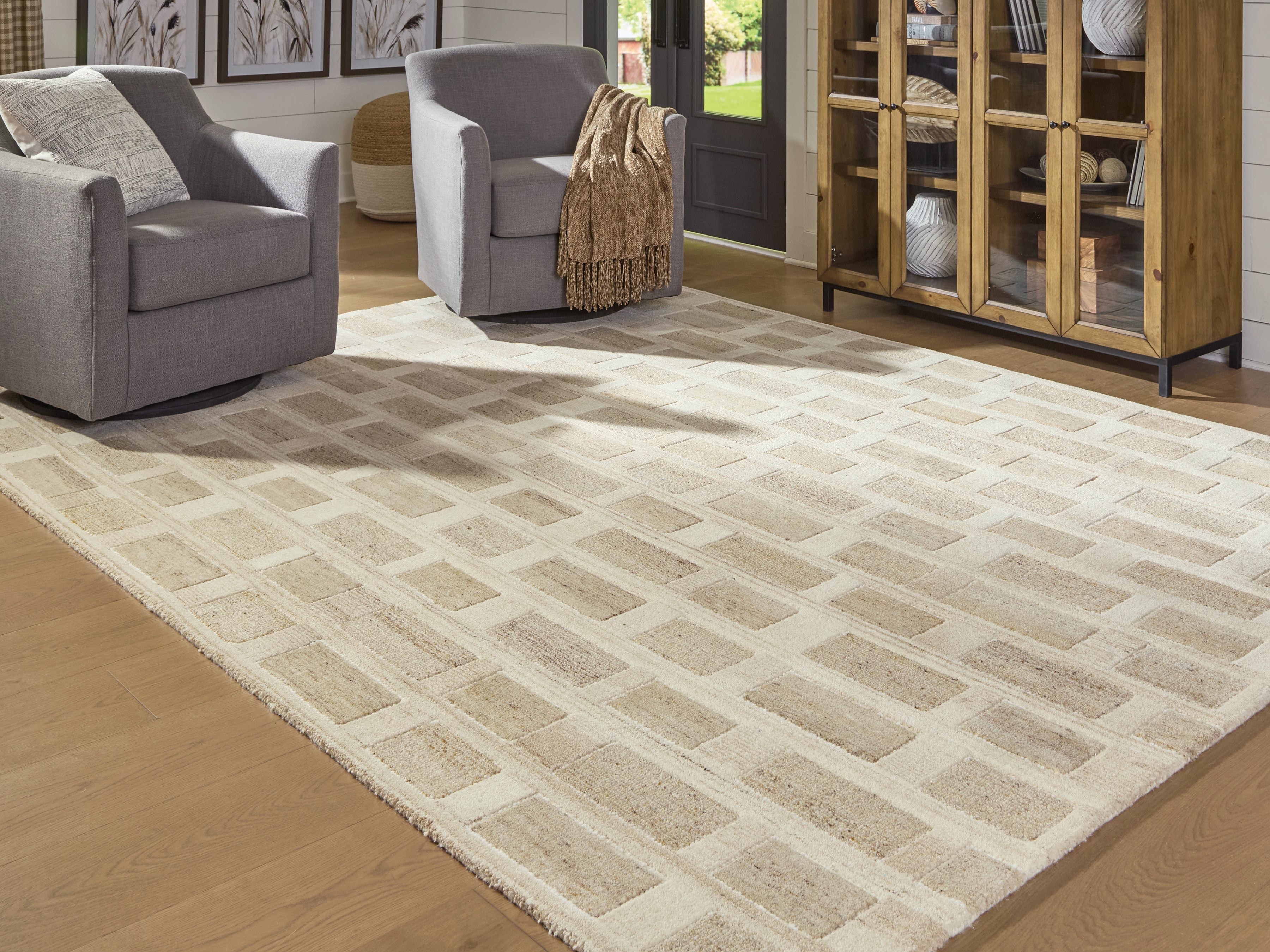 Family Deals Furniture - Ashley Furniture - Lisgrove Rug - 7'8" x 10' Area Rug / Tan/Brown/White - R407711