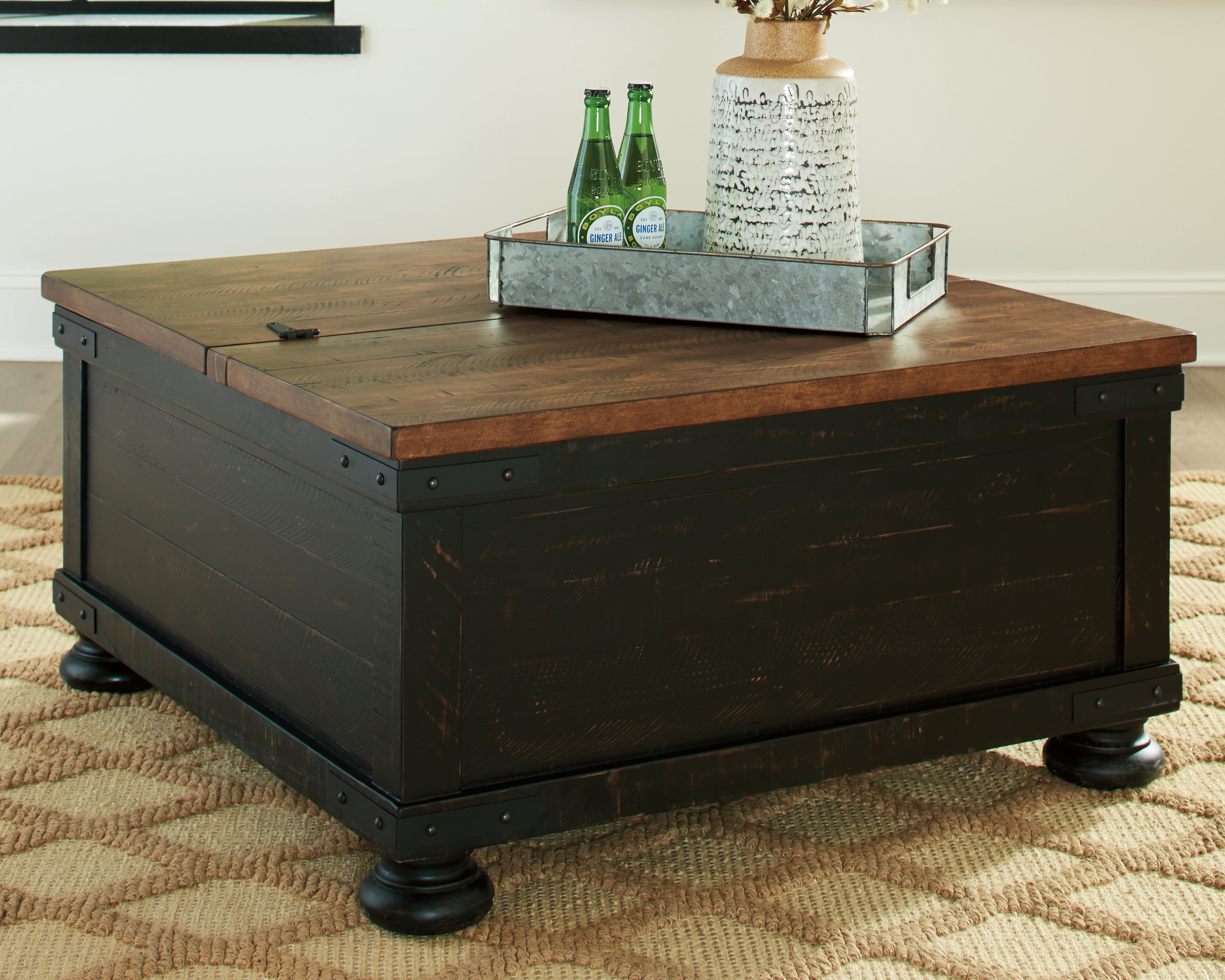Family Deals Furniture - Ashley Furniture - Valebeck Coffee Table with Lift Top - Lift Top Cocktail Table / Black/Brown - T468-00