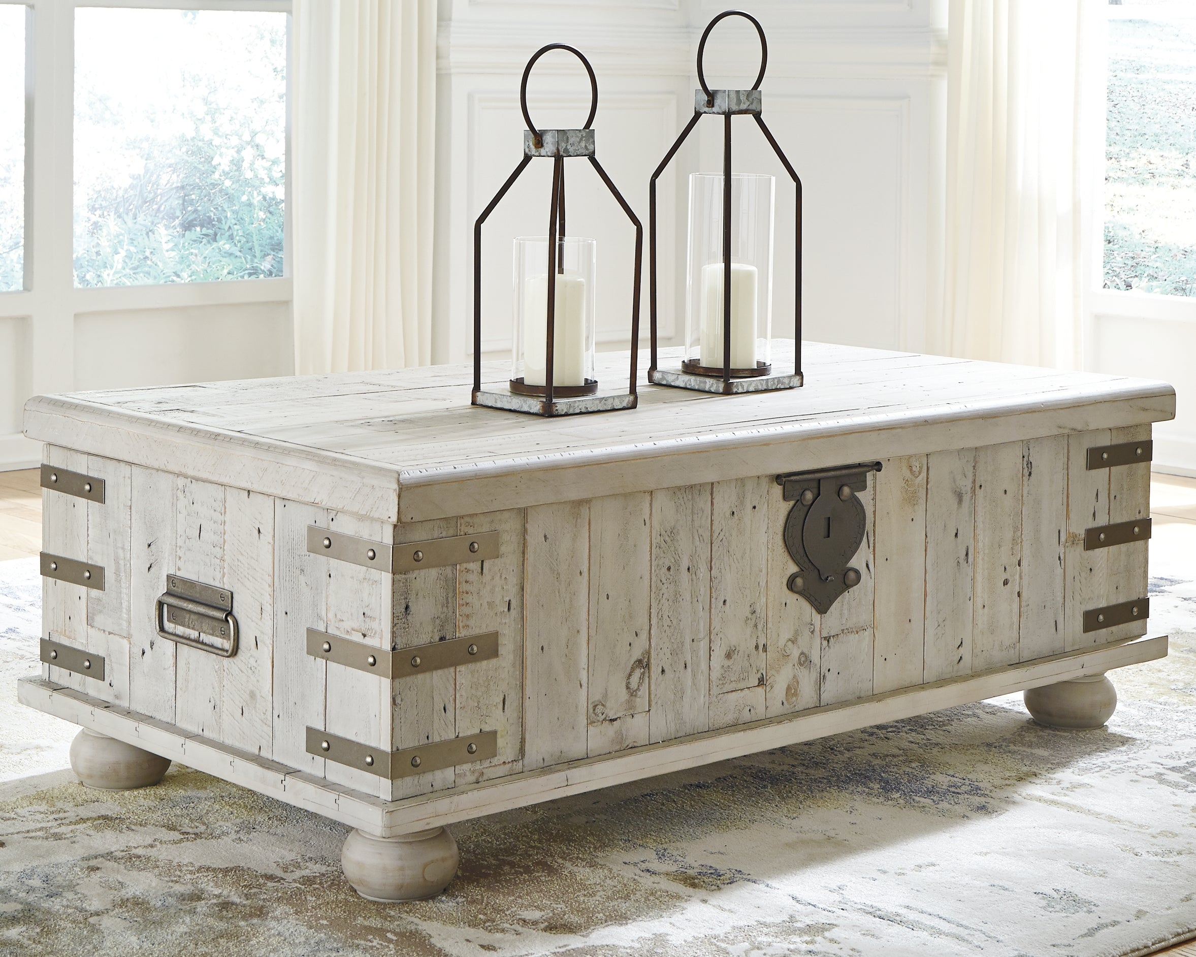 Family Deals Furniture - Ashley Furniture - Carynhurst Coffee Table with Lift Top - Lift Top Cocktail Table / White Wash Gray - T757-9