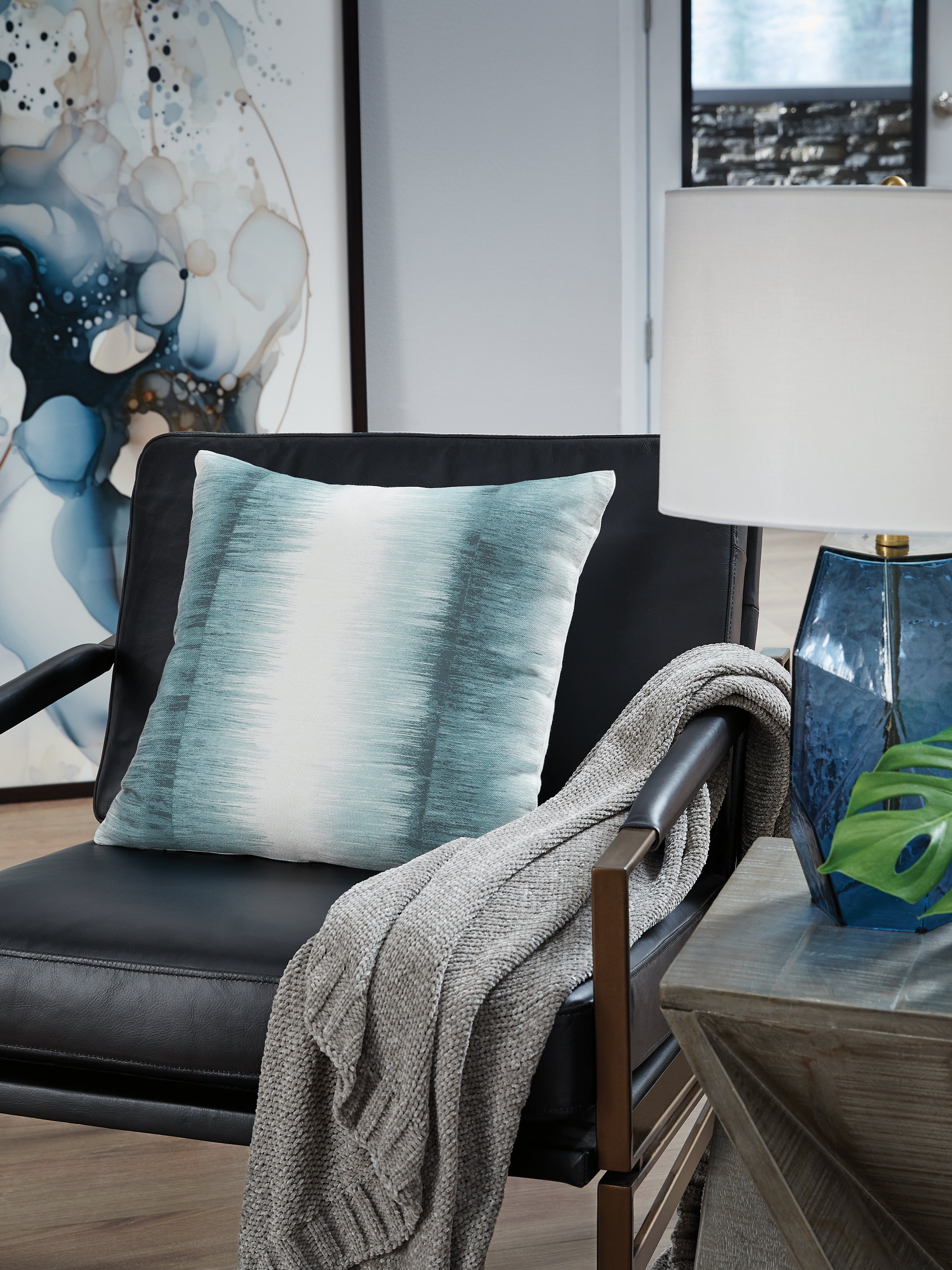 Family Deals Furniture - Ashley Furniture - Elonwich Pillows - Pillow (4/CS) / Teal/White - A1001106