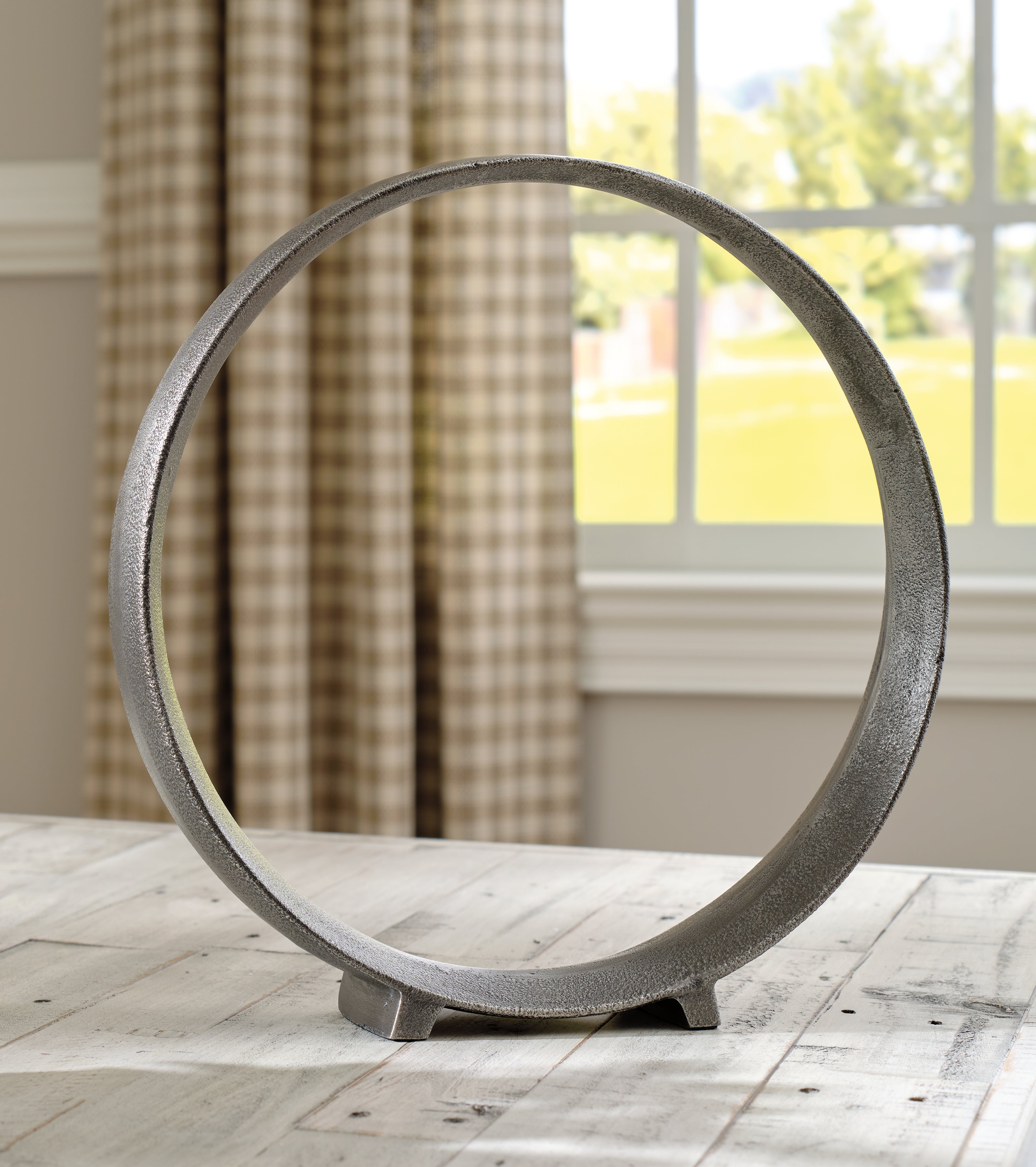 Family Deals Furniture - Ashley Furniture - Ryandale Sculpture - Sculpture (2/CS) / Antique Pewter Finish - A2000502