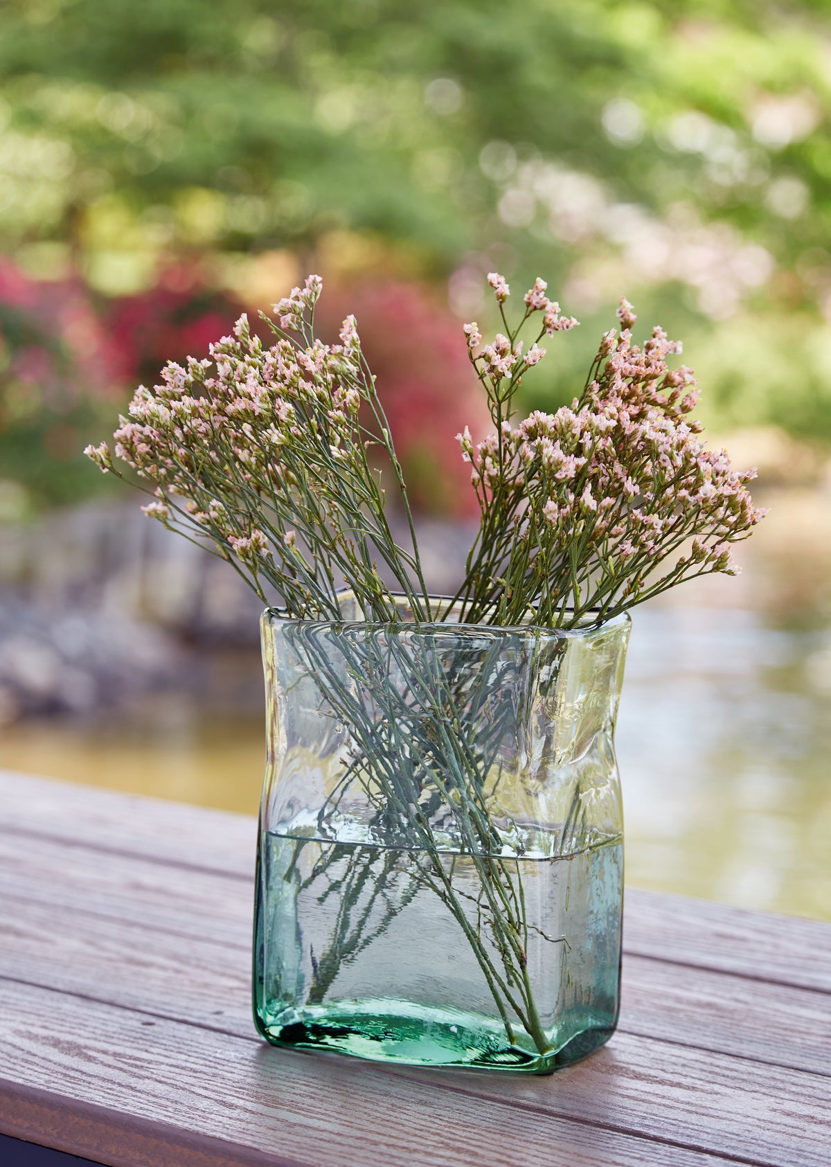 Family Deals Furniture - Ashley Furniture - Taylow Vase - Vase (3/CS) / Green - A2000536