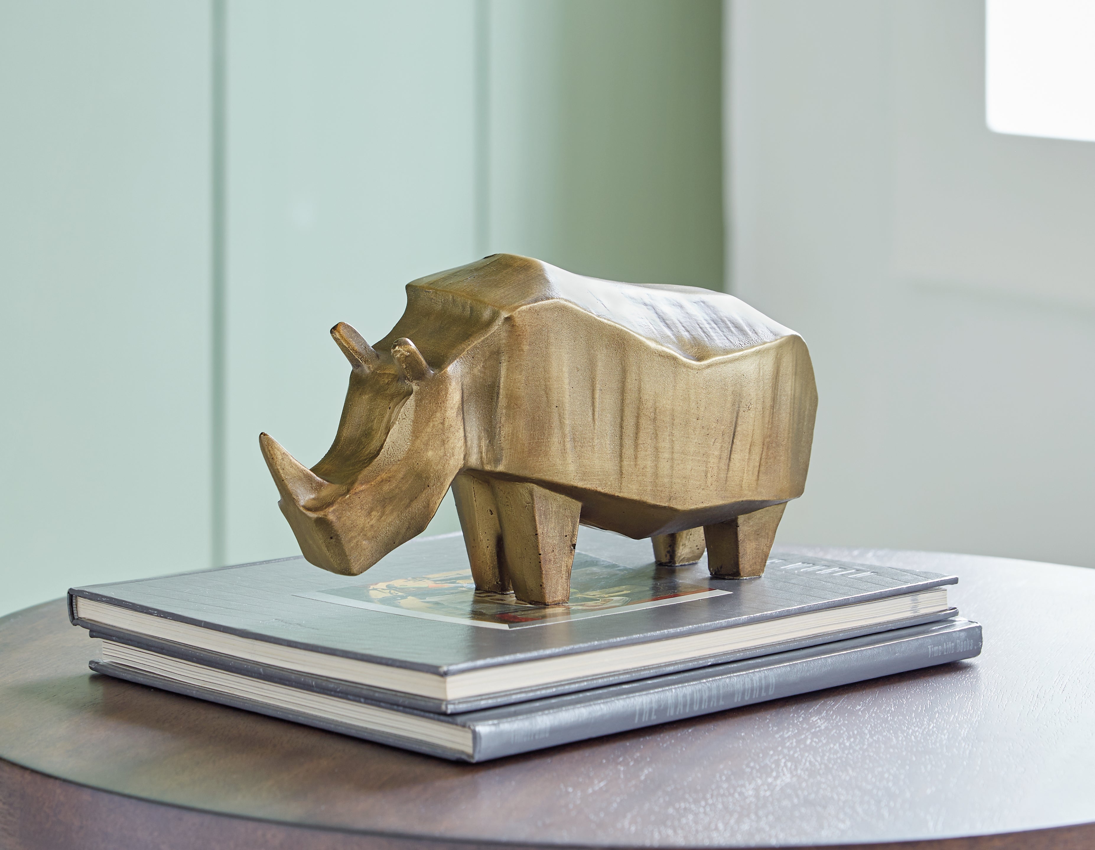 Family Deals Furniture - Ashley Furniture - Gentwell Sculpture - Sculpture / Antique Gold Finish - A2000665