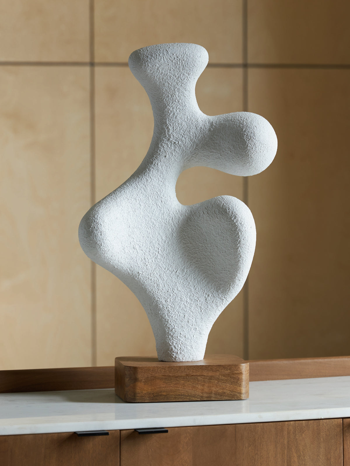 Family Deals Furniture - Ashley Furniture - Lavarsen Sculpture - Sculpture / White/Brown - A2000840