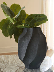 Family Deals Furniture - Ashley Furniture - Judworth Vase - Vase / Black - A2000874