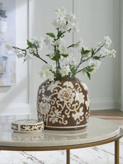 Family Deals Furniture - Ashley Furniture - Adalham Jar - Jar - A2000910