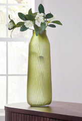 Family Deals Furniture - Ashley Furniture - Scottyard Vase - Vase - A2900009