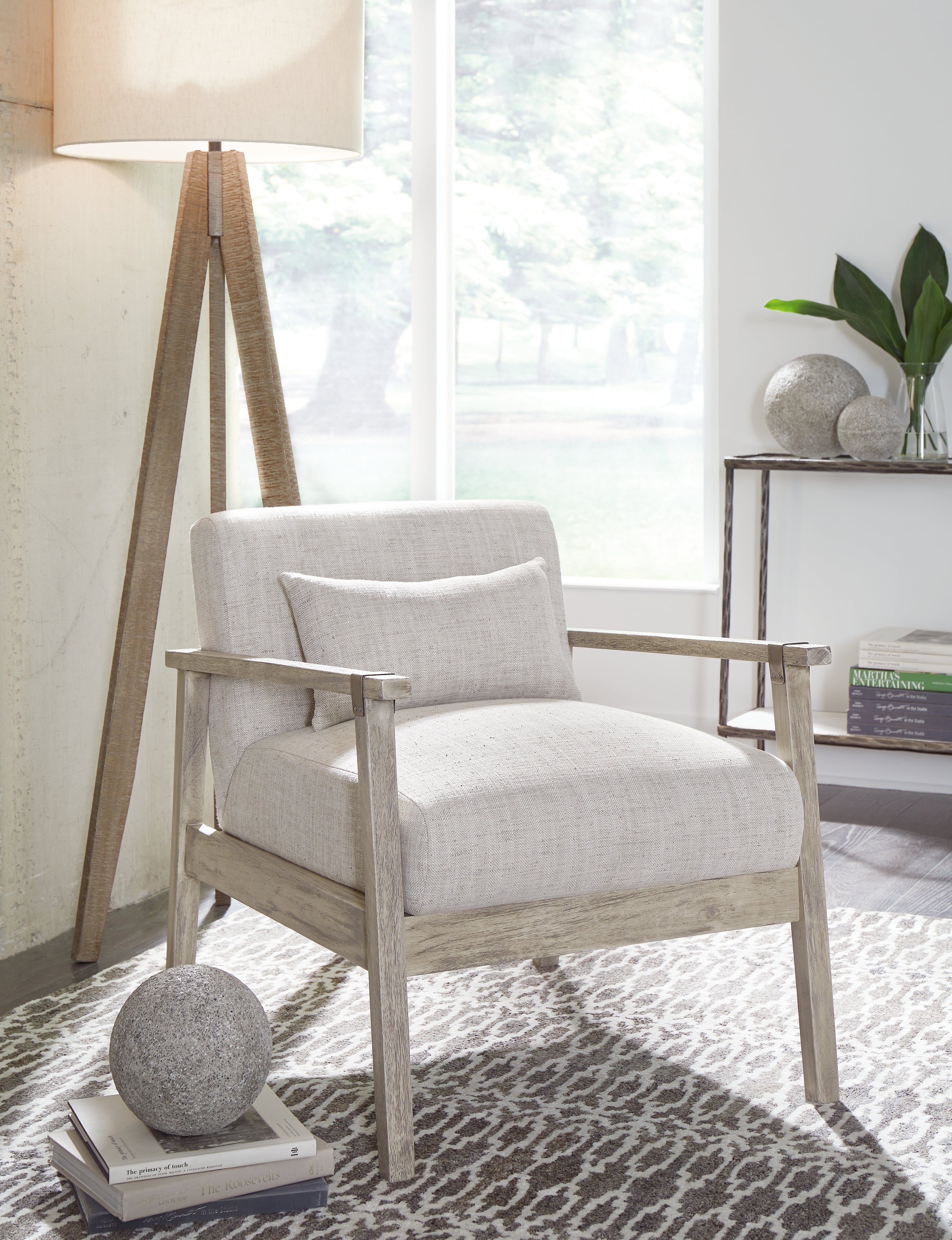 Family Deals Furniture - Ashley Furniture - Dalenville Accent Chair - Accent Chair / Platinum - A3000335