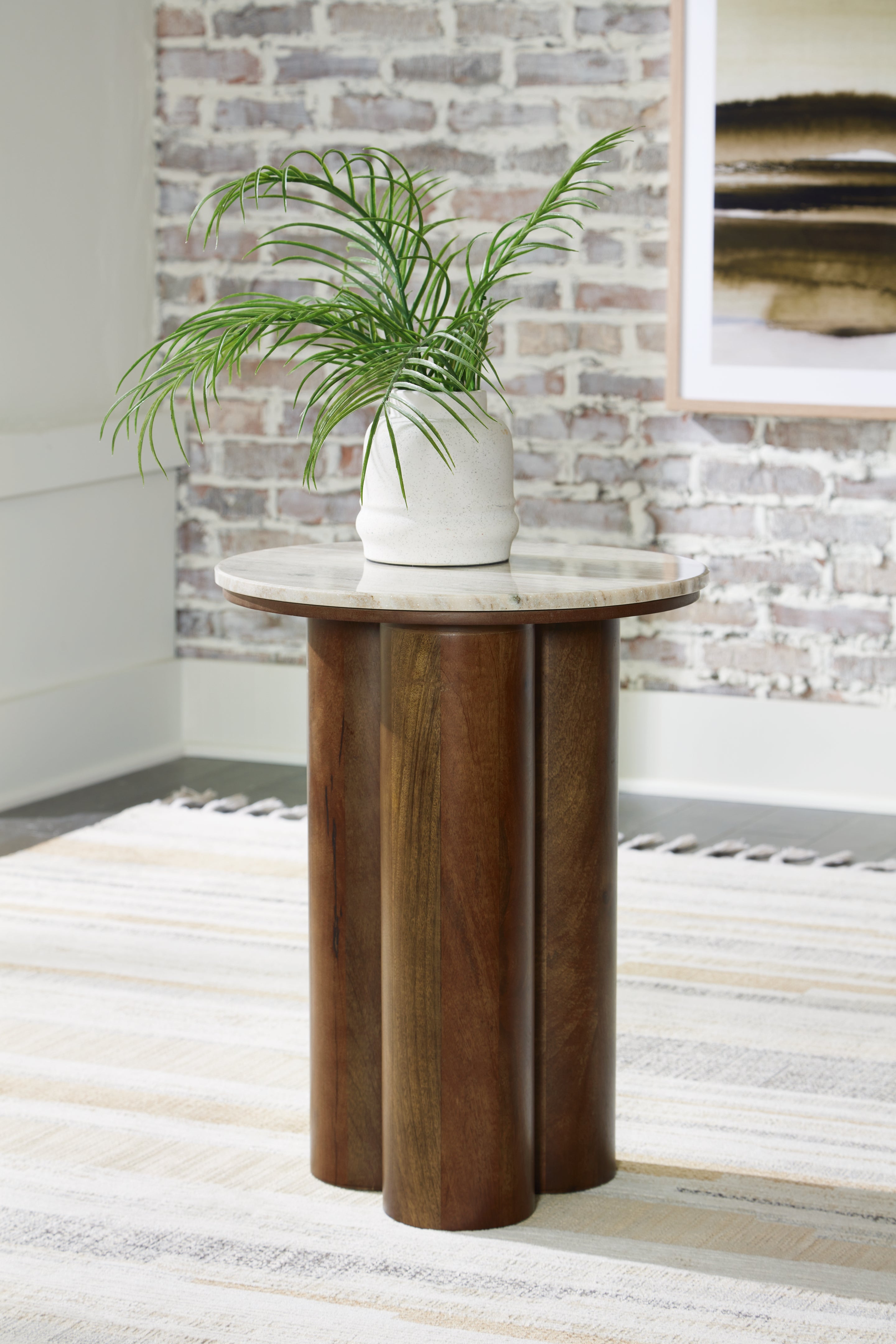 Family Deals Furniture - Ashley Furniture - Henfield Accent Table - Accent Table / Beige/Brown - A4000623