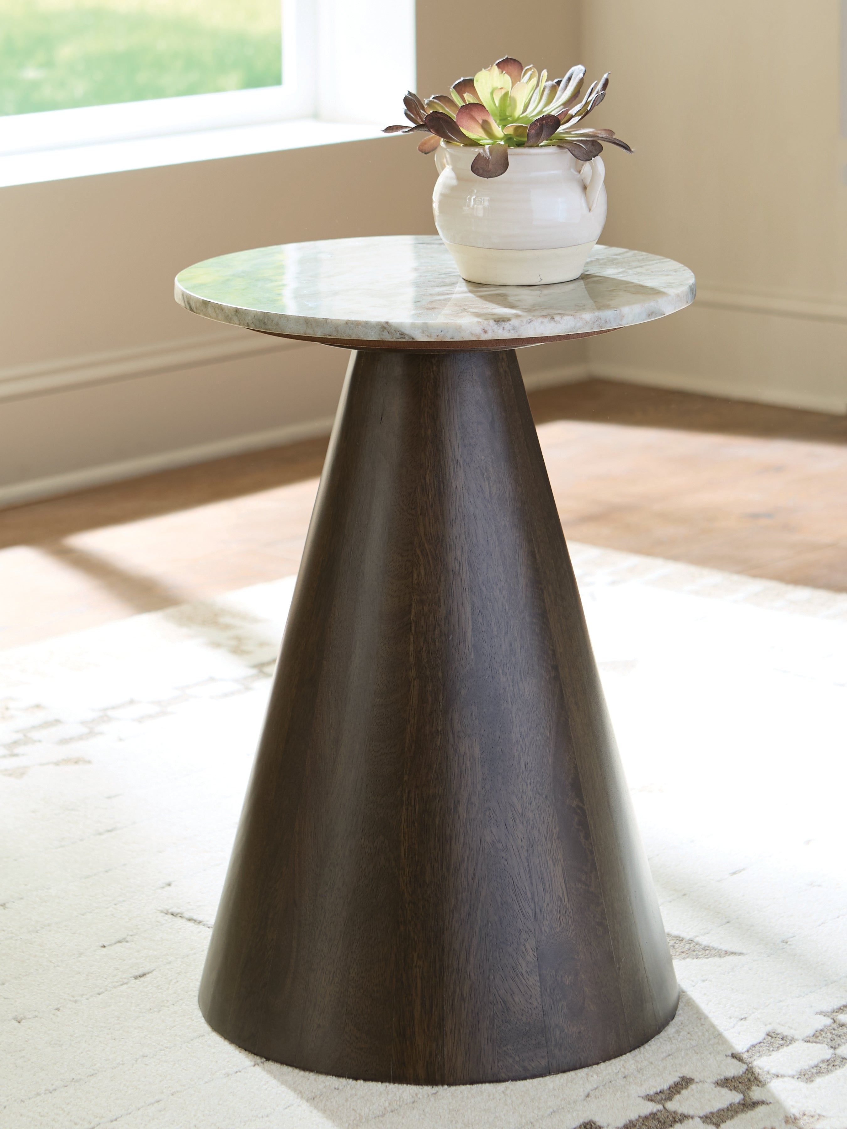 Family Deals Furniture - Ashley Furniture - Waltnor Accent Table - Accent Table / Gray/White/Brown - A4000720