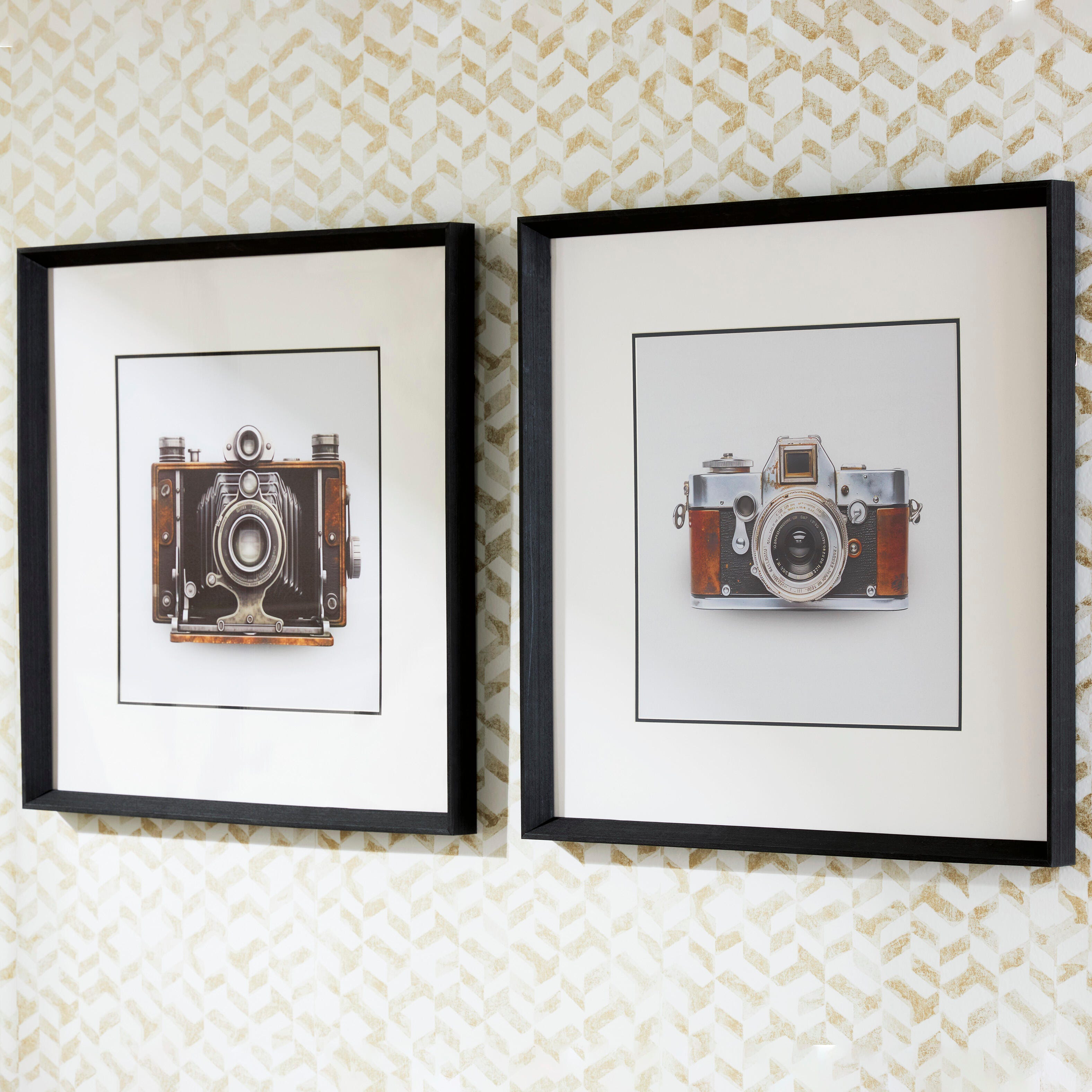 Family Deals Furniture - Ashley Furniture - Dirkgrove Wall Decor - Wall Art Set (Set of 2) - A8000549