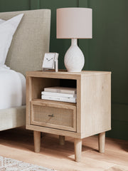 Family Deals Furniture - Ashley Furniture - Cielden Bedroom - Twin Panel Bed / Two-tone - B1199B18