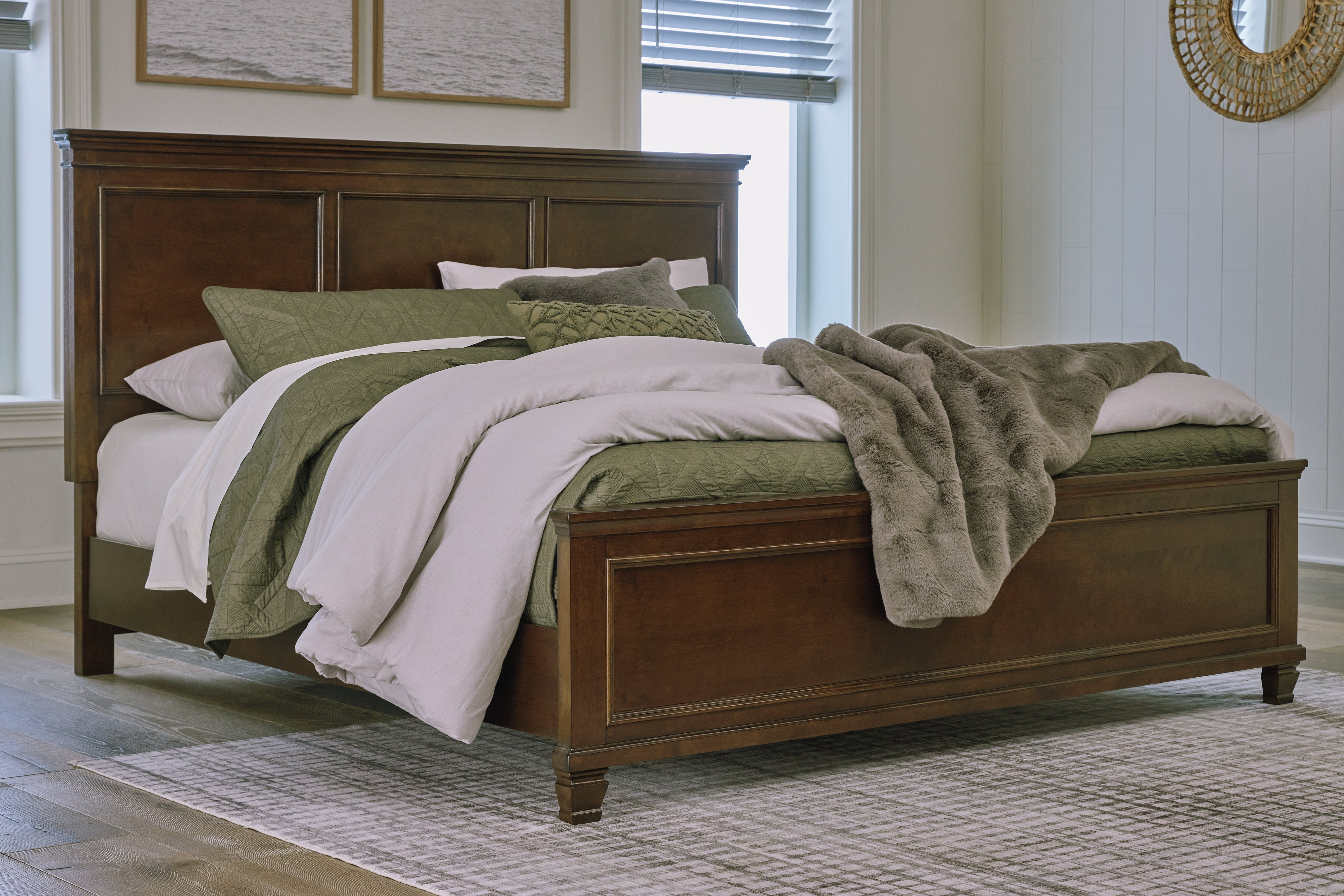 Family Deals Furniture - Ashley Furniture - Danabrin Bedroom - King Panel Bed / Brown - B685B4
