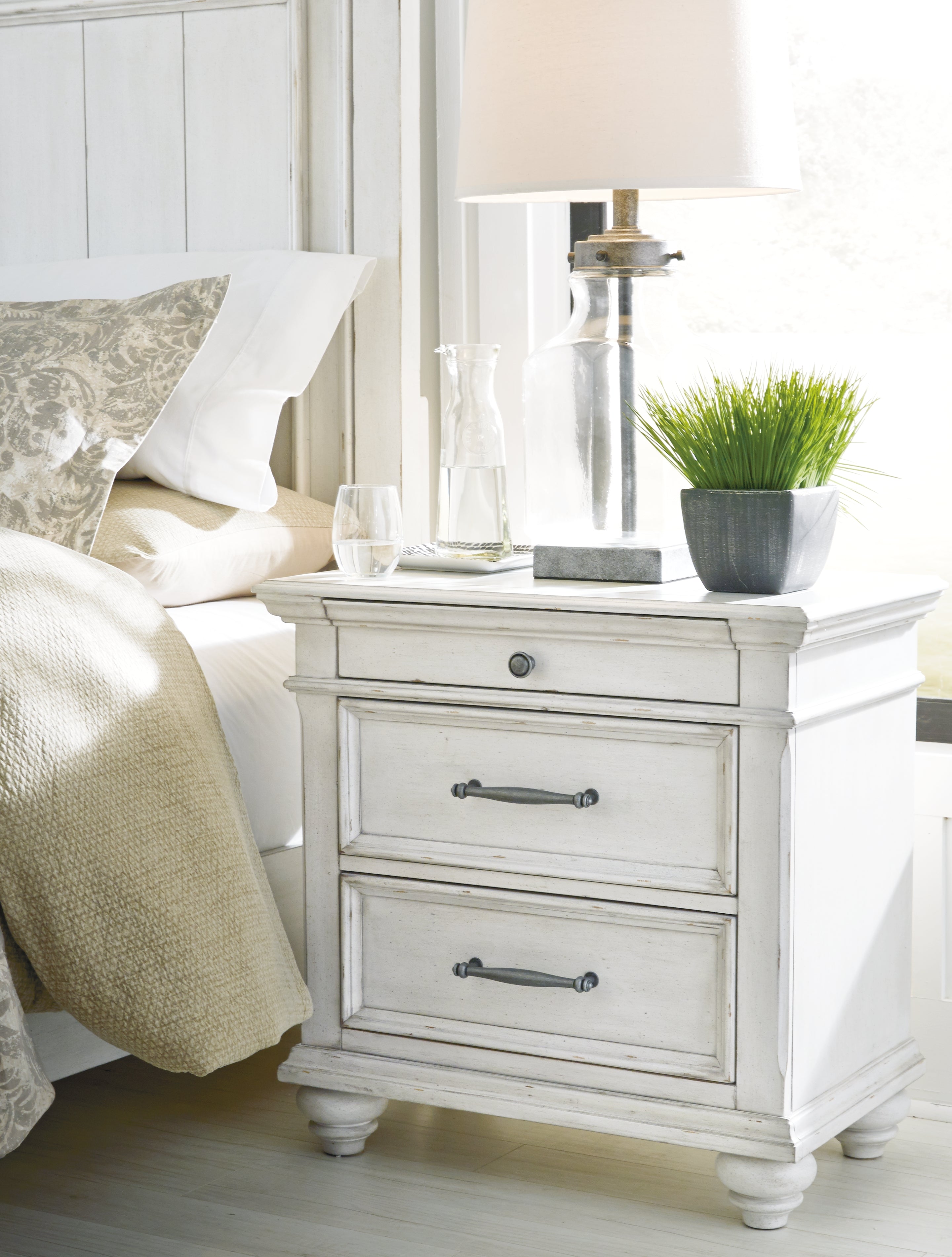 Family Deals Furniture - Ashley Furniture - Kanwyn Bedroom - Three Drawer Night Stand / Whitewash - B777-93