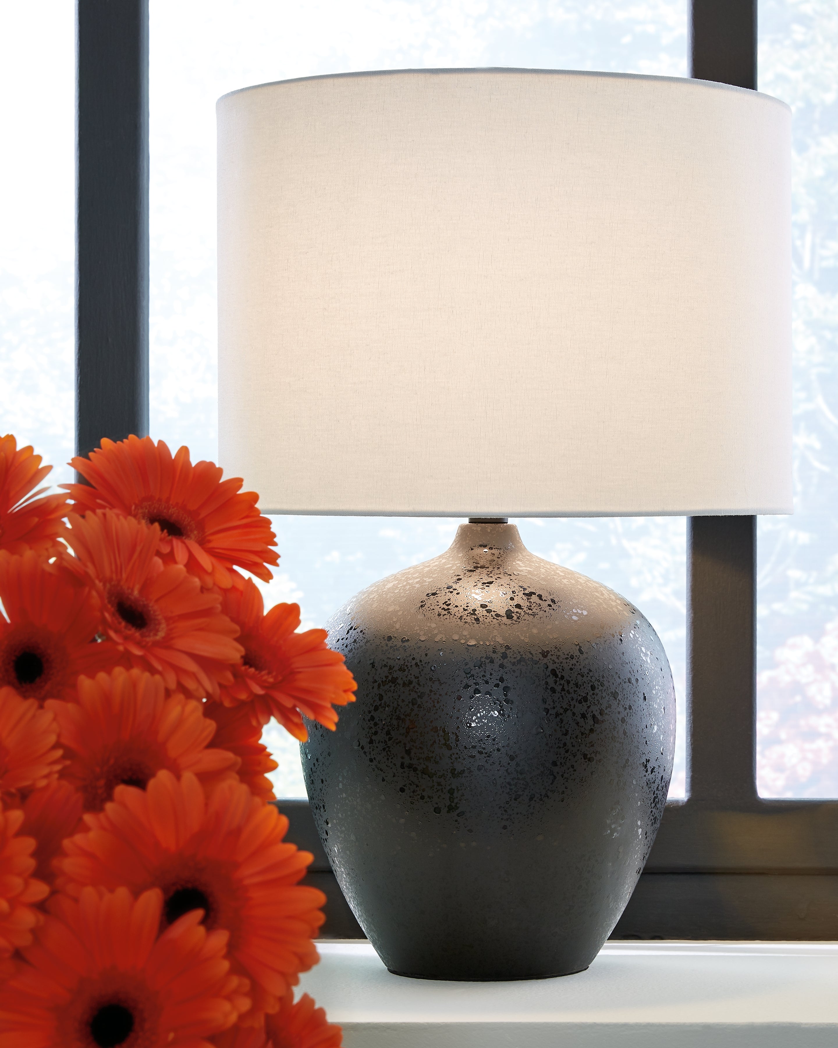 Family Deals Furniture - Ashley Furniture - Ladstow Lighting - Table Lamp (Set of 2) / Black - L123894X2