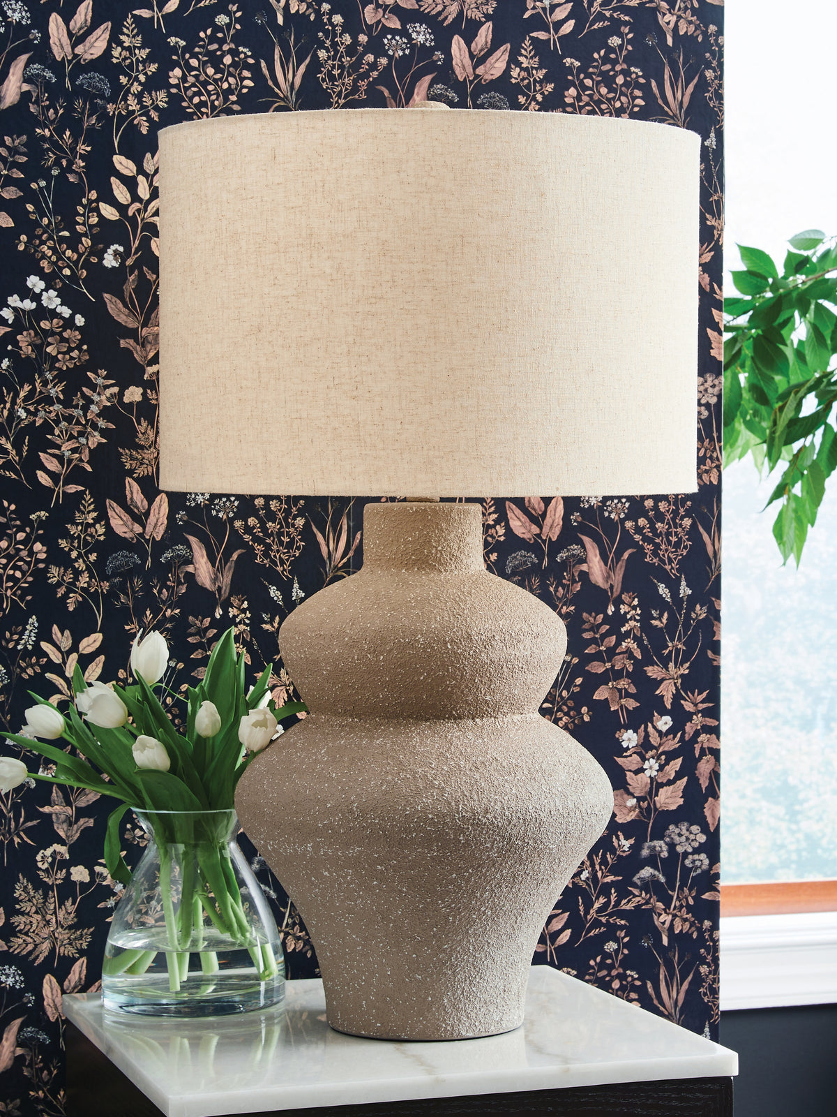 Family Deals Furniture - Ashley Furniture - Jossleigh Lighting - Metal Table Lamp (1/CN) / Beige - L207624