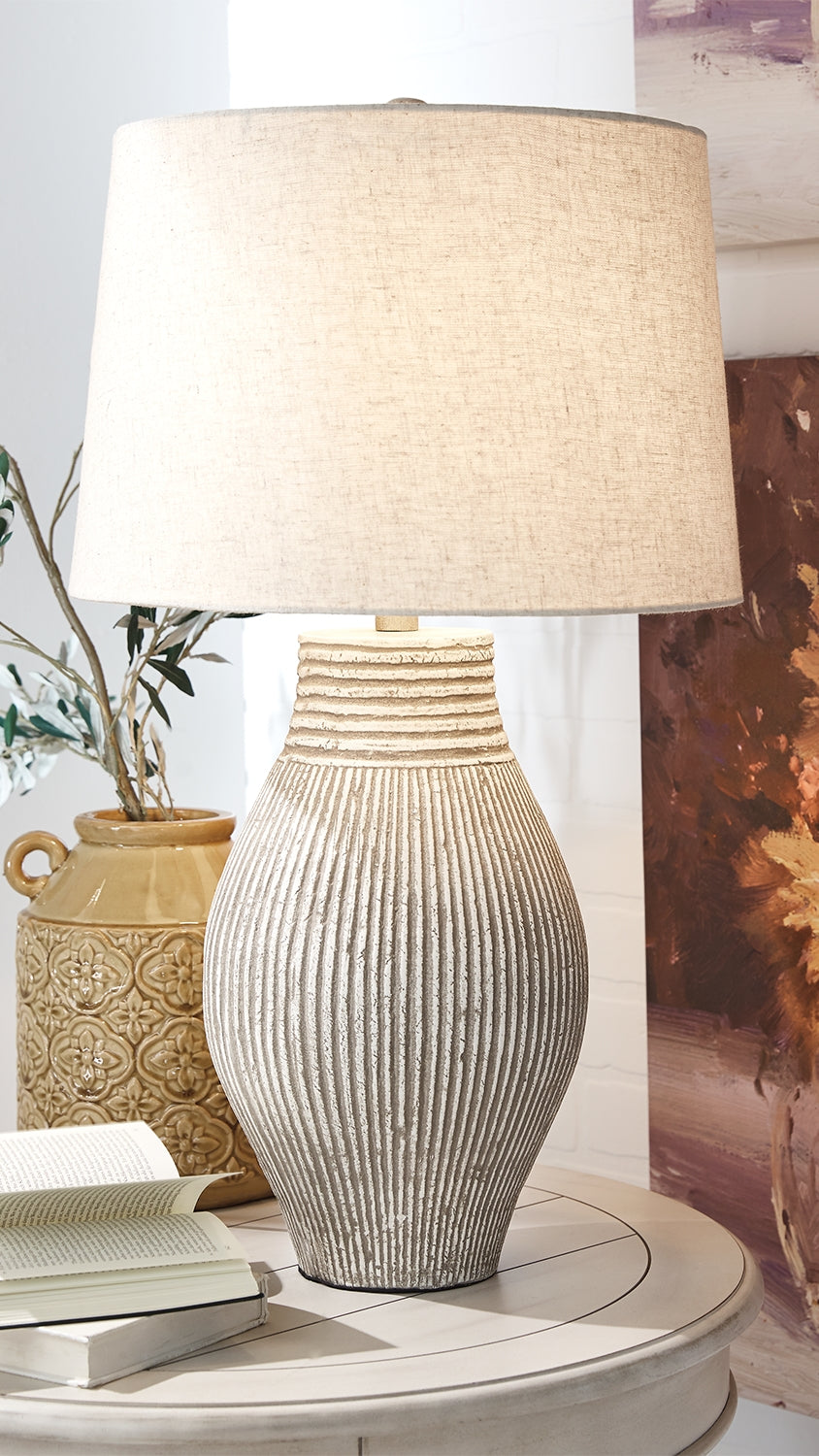 Family Deals Furniture - Ashley Furniture - Layal Lighting - Table Lamp (Set of 2) / Beige - L235634X2